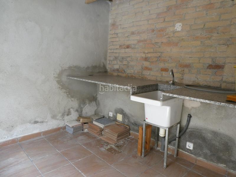 Foto d1ad0454-b8ed-44fe-8897-e15bd921bc8b. Casa adosada en Torelló