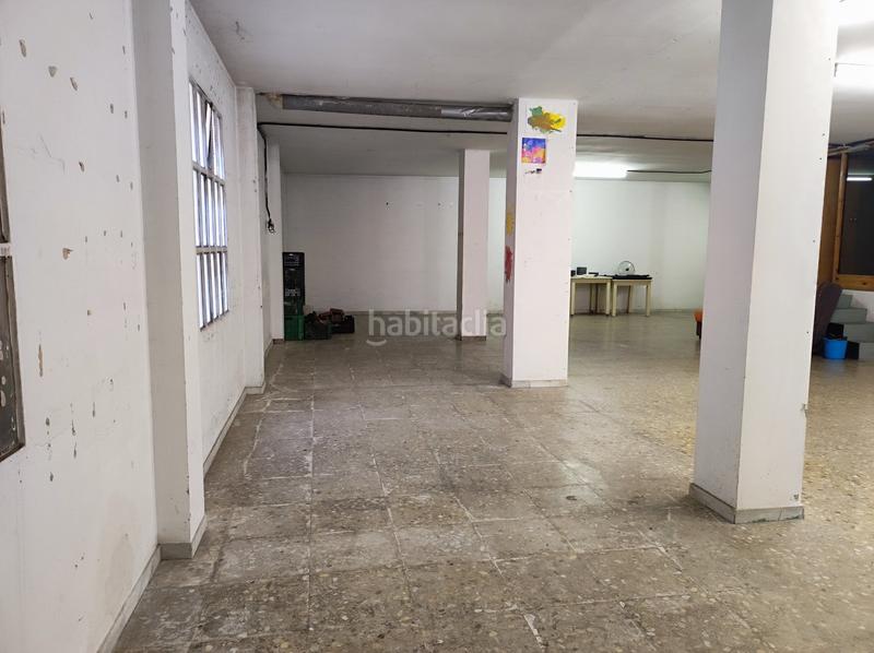 Foto b1082cd7-e995-46d2-aff9-b9153bf9a72a. Affitto locale commerciale in Torelló