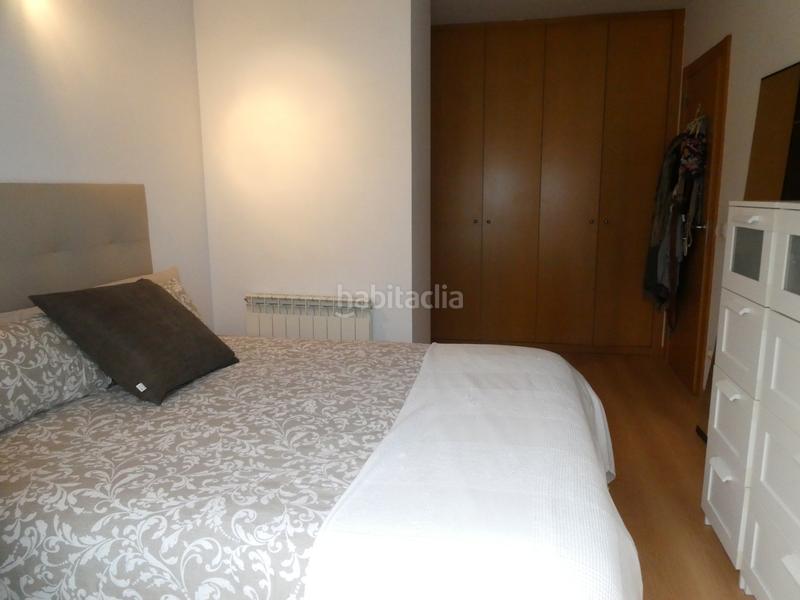 Foto 7ffd6d89-5d05-4f47-9422-d80bd708b594. Duplex avec chauffage parking dans Caputxins-Ambulatori Vic