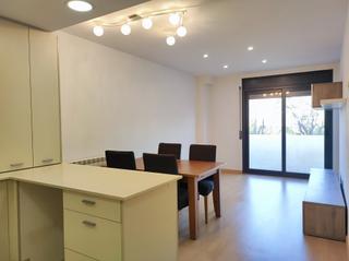 Etagenwohnung in Tona