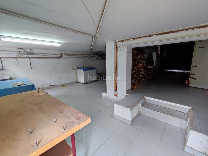 Foto 9b2e25de-3852-4f76-936a-bd56cb6d8dbf. Casa adosada en Torelló