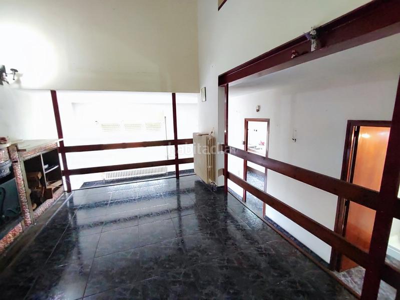 Foto df104e15-e9e1-44c9-a140-2daf313af2c3. Casa adosada en Torelló