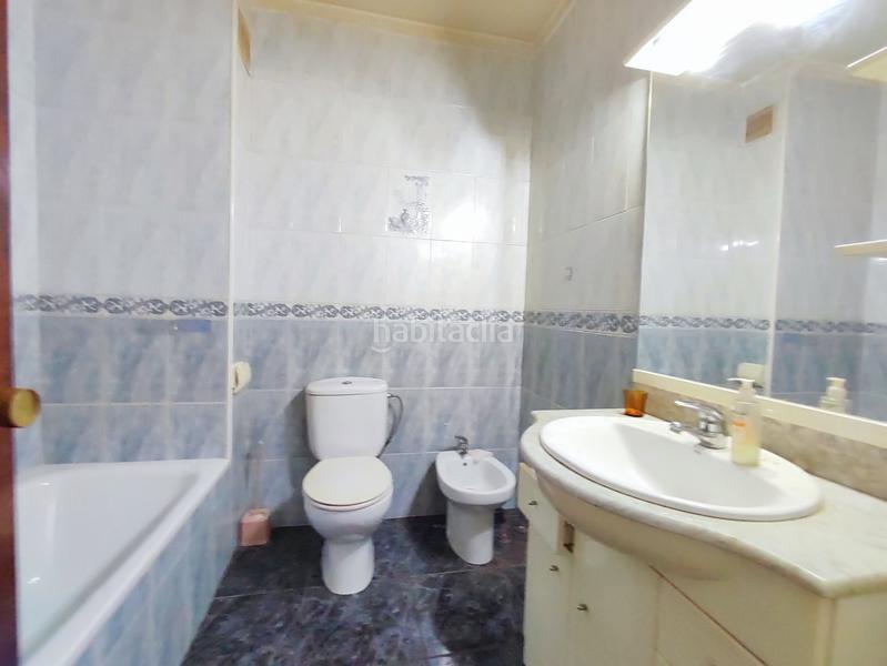 Foto 82f2ec04-0f2c-4b3f-9fe8-81ad65ccd229. Casa adossada amb calefacció aparcament a Torelló