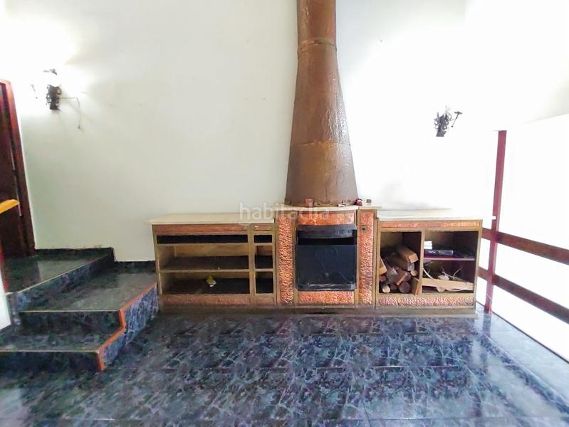 Foto 8c1efbfe-f1bd-479c-a405-ecc1f377efd8. Casa adossada amb calefacció aparcament a Torelló