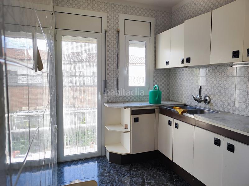 Foto 97b84a19-9c21-421e-a4c8-8d9b1d30c57a. Casa adossada amb calefacció aparcament a Torelló