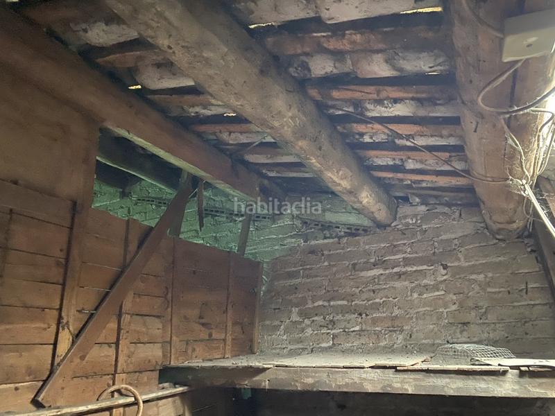 Foto 417bde33-56b5-4f78-af85-b46de30bf6de. Édifice dans Torelló