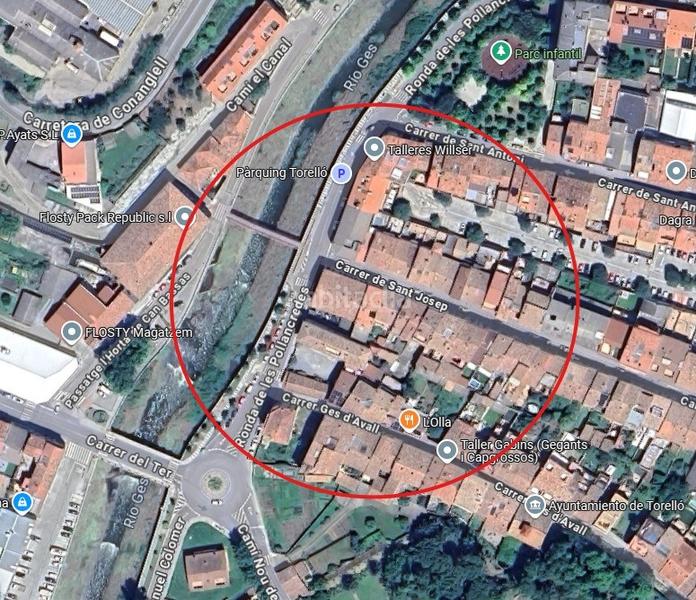 Foto 765b9fda-fcee-4450-9937-40529642e987. Édifice dans Torelló