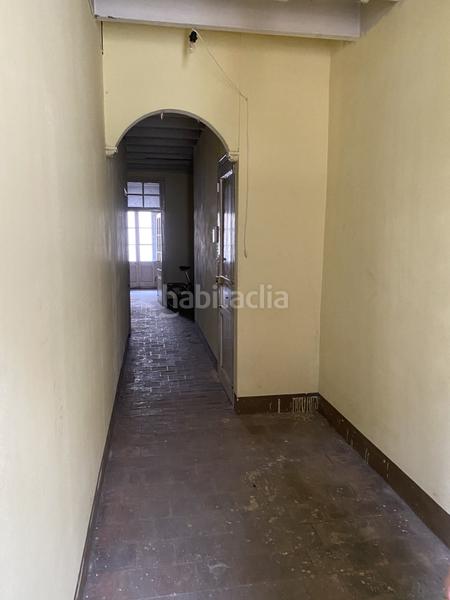 Foto a0a627ee-e422-4b3f-8648-a107f4fa81f4. Édifice dans Torelló