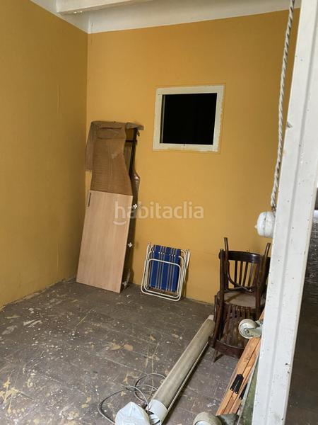 Foto ba985ba7-e97a-47c6-84fa-c413f705eb97. Édifice dans Torelló