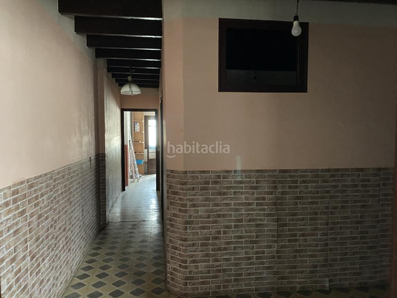 Foto 5a53b5c4-8198-40d2-8a82-d5ca8ae2ebee. Gebäude in Torelló