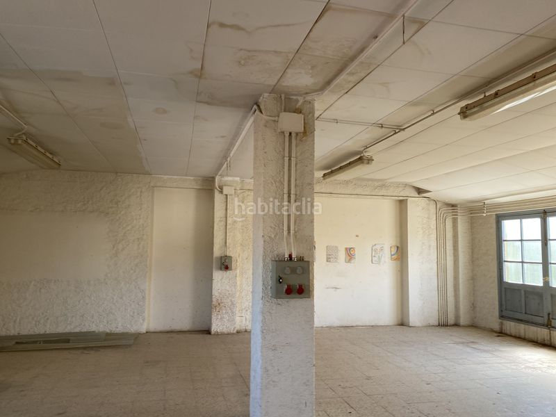Foto f6e588d1-0d8f-4926-98a3-0d2b6f8fae42. Terreny residencial a Torelló
