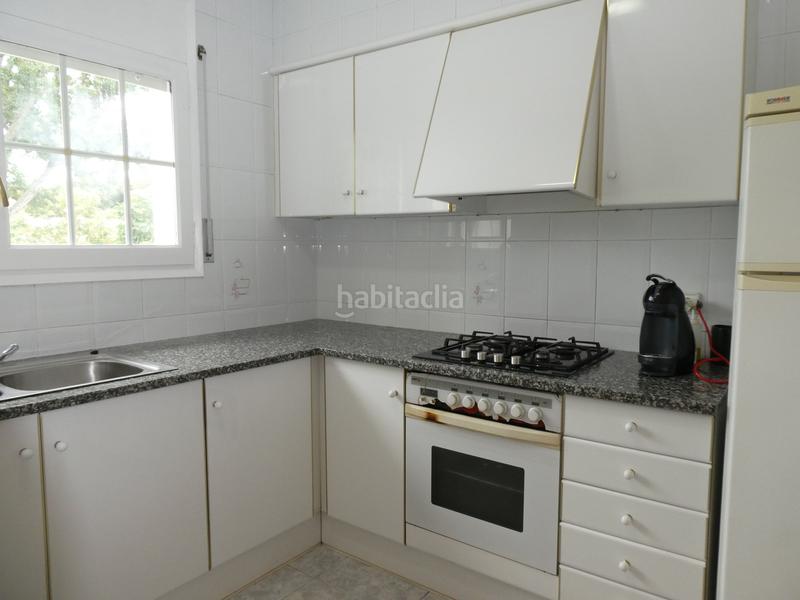 Foto cf033611-df23-4f71-b94c-a2f69b3b244d. Bauernhof mit heizung parking in Torelló