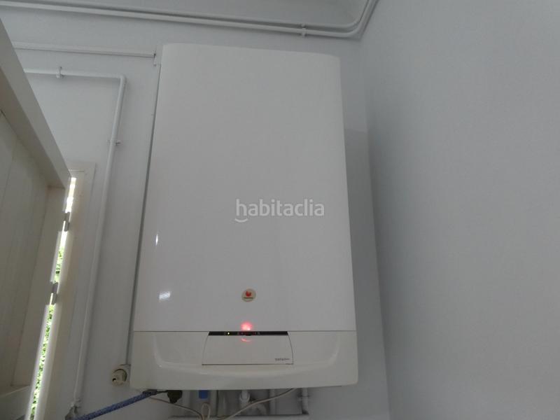 Foto 6db5ab2d-aa1e-4832-ad79-8e4e94412003. Casale con riscaldamento parcheggio in Torelló