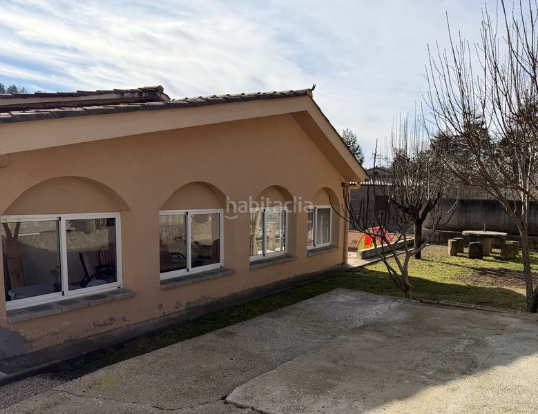 Foto 08566279-bd15-42f9-b143-039185b318ae. Casa amb calefacció aparcament piscina a Sant Agustí de Lluçanès