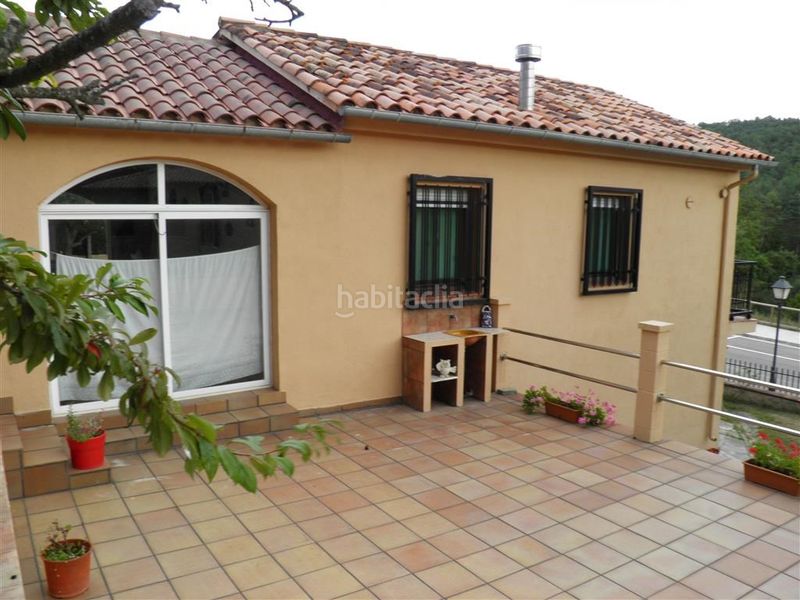 Foto cd279abc-7f2a-42c3-9f64-1163f1b0b5b8. Casa amb calefacció aparcament piscina a Sant Agustí de Lluçanès