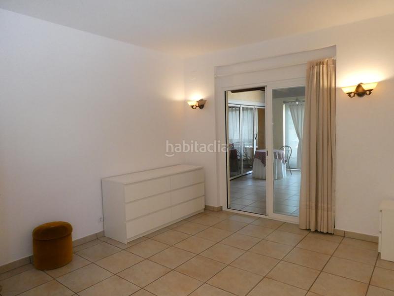 Foto 77125e8a-37e3-45f6-8e25-cc7d0c09935c. Duplex with heating parking in Torelló