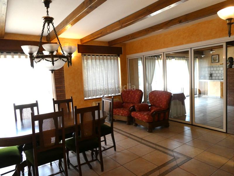 Foto ca701269-3661-4442-9b85-599374c06d4f. Duplex with heating parking in Torelló