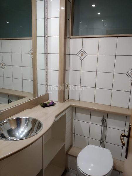 Foto ef27d66f-f4bc-441f-bc98-d8192af3740b. Duplex with heating parking in Torelló