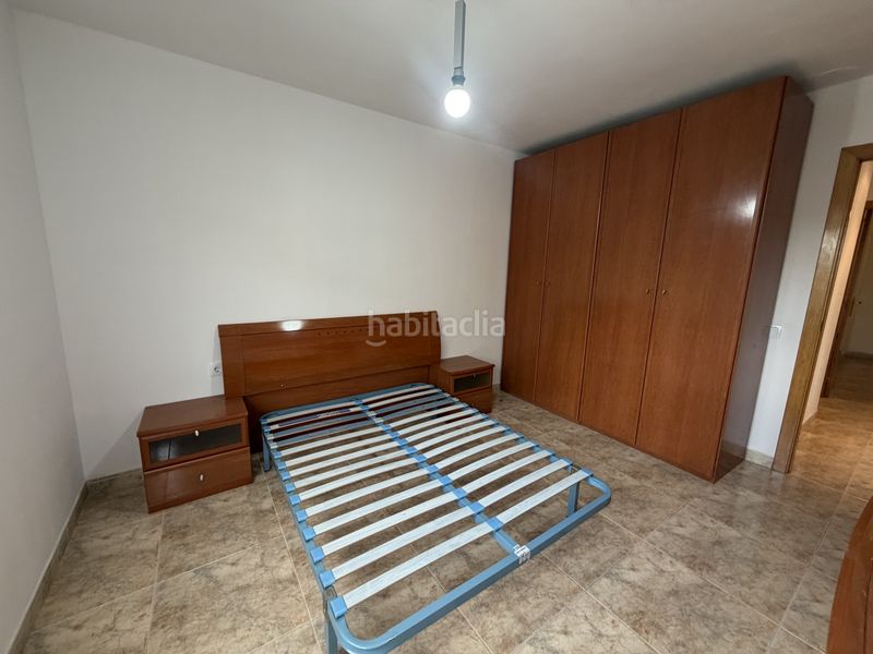 Foto b0001001-4465-4cc8-97c3-1494d060a1b6. Pis amb calefacció aparcament a Torelló