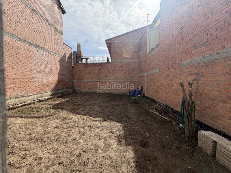 Foto 5d69e8c1-50f9-4b50-95f3-99123d34c7e3. Terreny residencial a Torelló