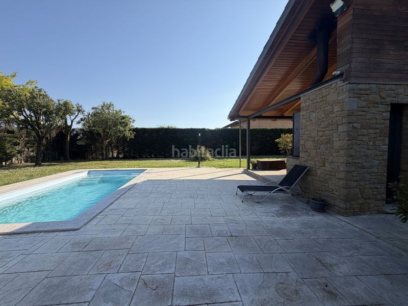 Foto 07bd75d1-7c04-4aa2-8893-ca8977adb256. Casa amb calefacció aparcament piscina a Sant Julià de Vilatorta