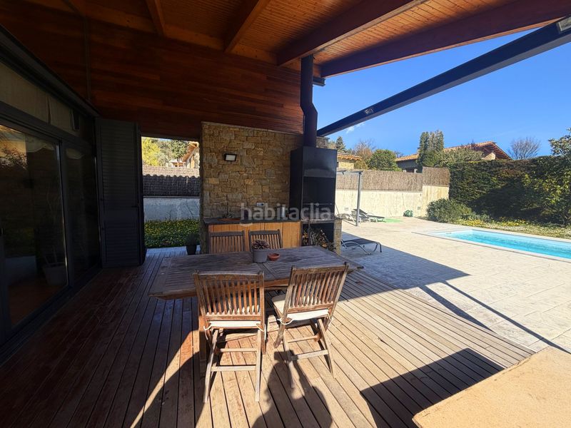 Foto 523d7585-f4cd-4071-8308-af503db2dd66. Casa amb calefacció aparcament piscina a Sant Julià de Vilatorta