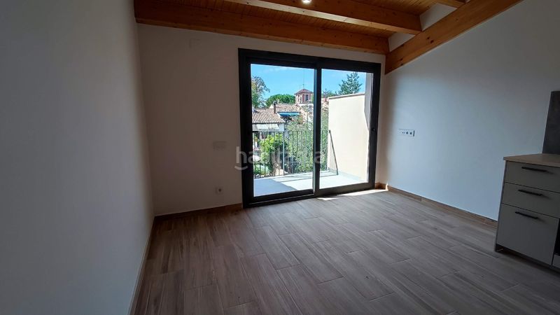 Foto 7258744d-e3e0-4b8d-b535-0d16786ae70f. Edificio in Torelló