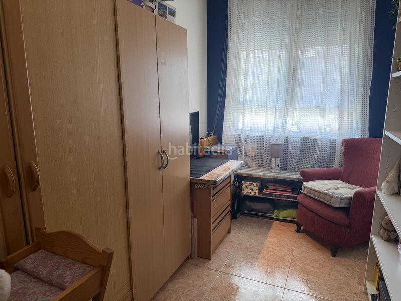 Foto e3c27b84-0702-4032-966e-2d07d4a596b8. Piso en Estadi-Santa Anna Vic