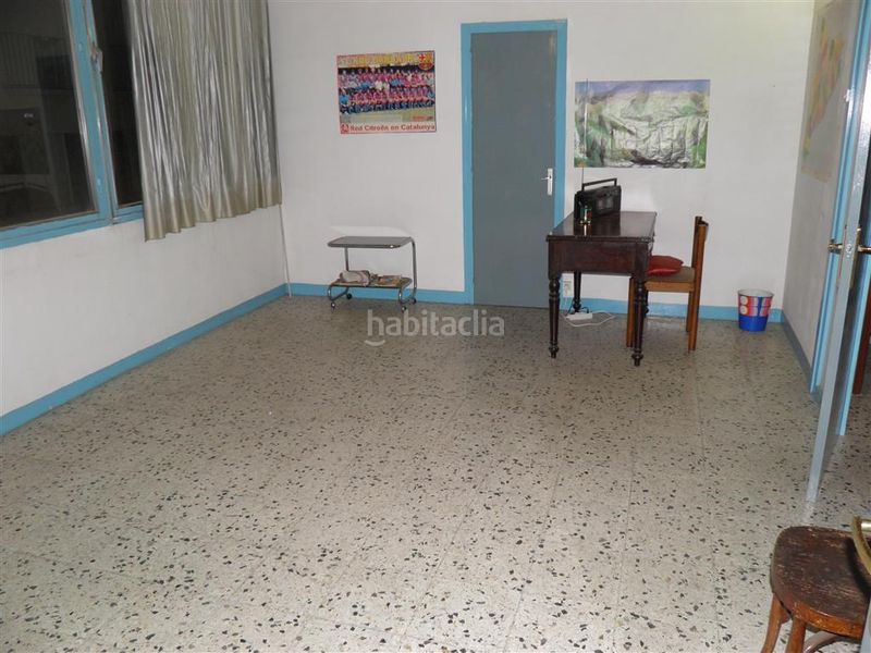 Foto bd39bea4-49f6-4d9e-97c1-6b4393fd755d. Local comercial a Torelló