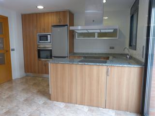 Affitto Duplex in Passeig Maragall. Se alquila piso -dúplex 112 m2