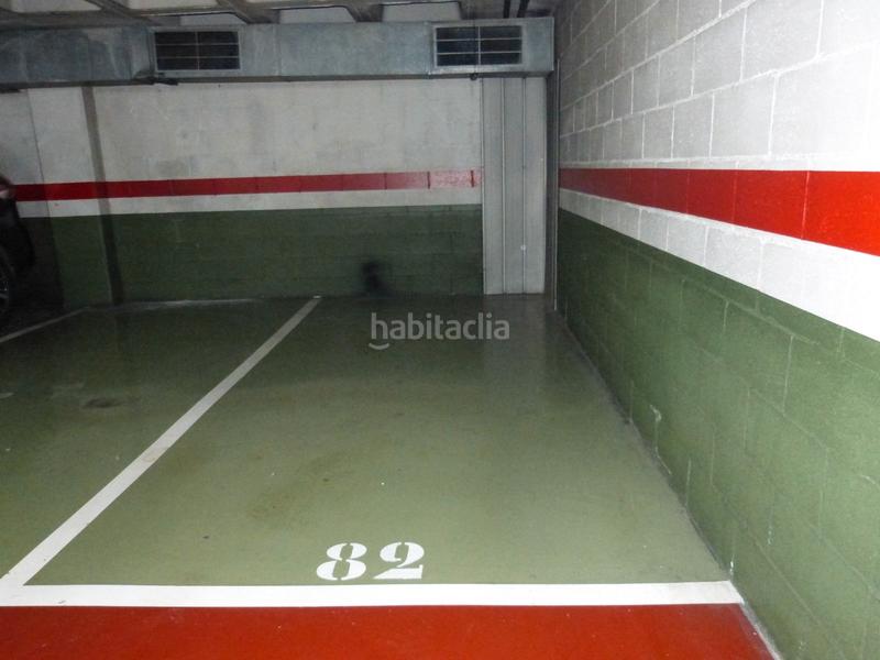 Foto 4a84be3c-00ca-4551-a664-cdb5b78e5921. Parking coche en Passeig Maragall Gavà