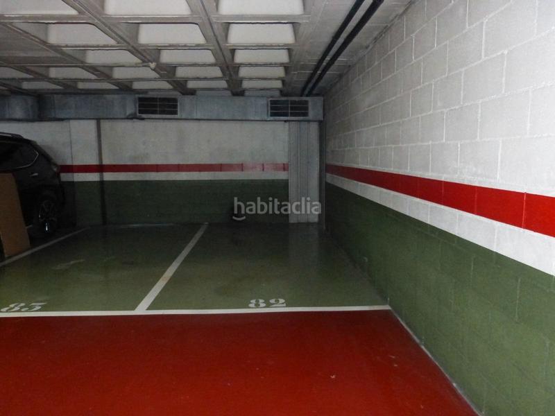 Foto fc292ec5-1863-4512-b7f9-d1aa8cc674be. Car parking in Passeig Maragall Gavà