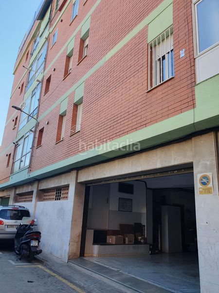 Foto 0efd140a-1380-473d-890a-a7e862ff6b81. Local comercial a Centre-Estació Gavà