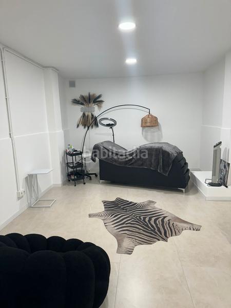 Foto 0573f14c-d8ea-45cb-8683-090fa76734eb. Trapasso locale commerciale in Muntanyeta Castelldefels