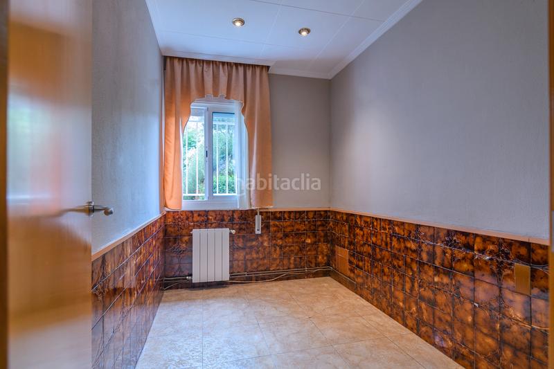 Foto 441c7a67-8353-4b9a-b4f3-2c8aa6f25276. Pis amb calefacció a Passeig Maragall Gavà