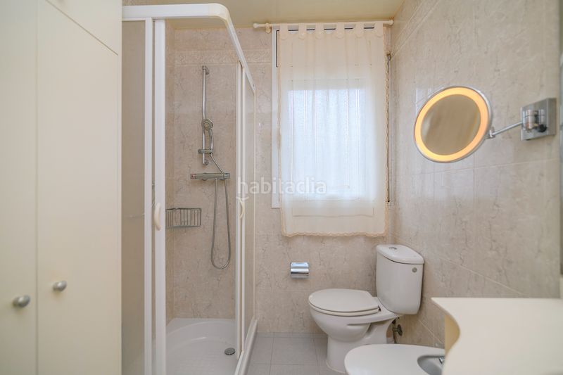 Foto 19472ed7-3165-4a04-82be-ccb54ea006bd. Casa amb calefacció aparcament a Passeig Maragall Gavà