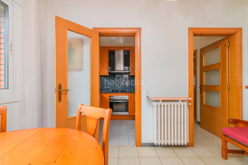 Foto 5c7ebfaa-ae07-4bb6-ad79-8a5f3e6394d0. Casa amb calefacció aparcament a Passeig Maragall Gavà