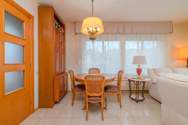 Foto 29713f15-bbf3-4d42-889c-391518b50938. Casa con riscaldamento parcheggio in Passeig Maragall Gavà