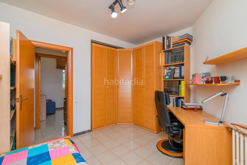 Foto 78da2752-30a3-43e0-a08c-c1de3504473d. Casa con riscaldamento parcheggio in Passeig Maragall Gavà