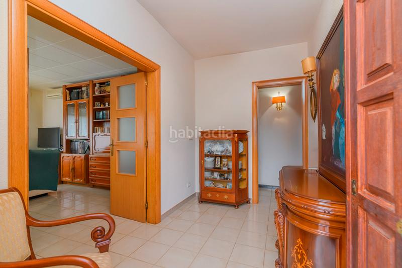 Foto 958c7e00-31cf-40f2-aa1c-92a7c78cf908. Casa con riscaldamento parcheggio in Passeig Maragall Gavà