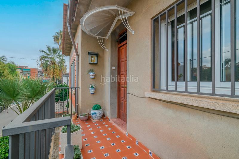 Foto beded52b-f20a-4ec2-8257-3961fed1dd8c. House with heating parking in Passeig Maragall Gavà