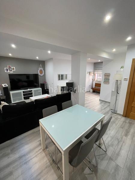 Foto 42b8a919-1ad3-4887-88be-5c01f45ca158. Casa con riscaldamento in Can Tintorer-Can Tries Gavà