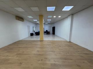 Local Comercial a Centre-Estació