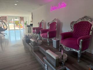 Traspàs Local Comercial a Centre-Estació. Traspaso centro de estetica - gavà