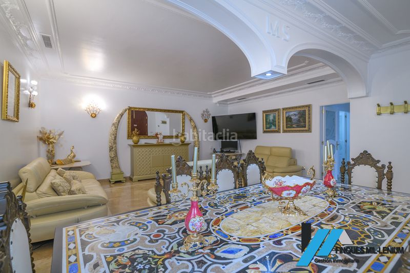 Foto 0abcc429-77fe-4b2b-8ac9-a27084d4d110. Casa amb calefacció aparcament a Passeig Maragall Gavà