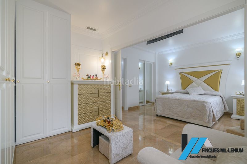 Foto 12d4ecef-fe4d-4e1c-be25-8d6ca613ac45. Casa amb calefacció aparcament a Passeig Maragall Gavà