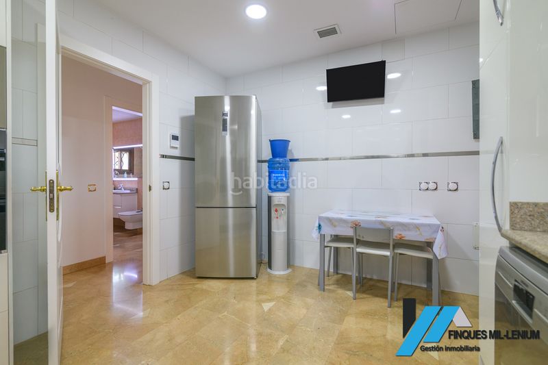 Foto de5baefb-d1be-415f-a8e6-3d5b2a6ed205. Casa amb calefacció aparcament a Passeig Maragall Gavà