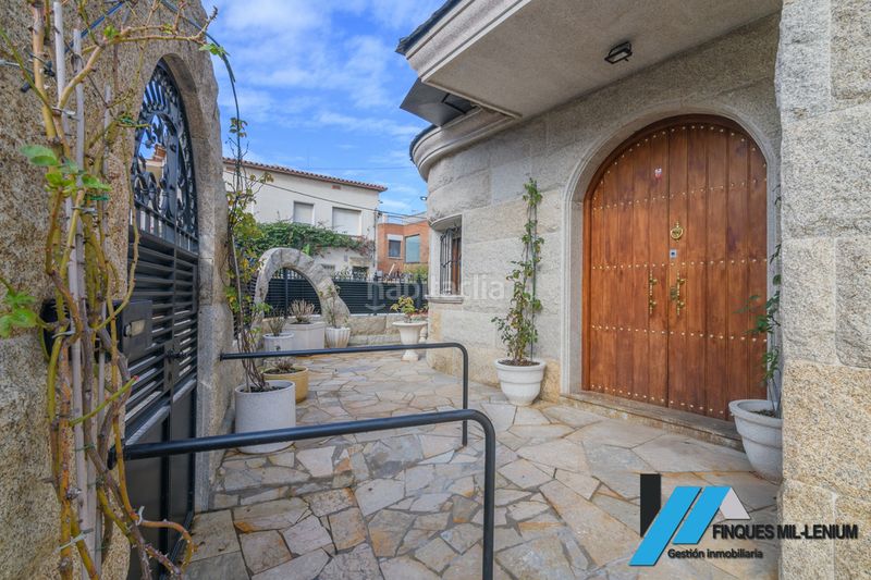 Foto dfb485db-1bde-492f-b2fc-6a6fdebfd78d. Casa amb calefacció aparcament a Passeig Maragall Gavà