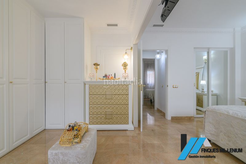 Foto fb88de24-8691-426c-991f-db67b0610c40. Casa amb calefacció aparcament a Passeig Maragall Gavà