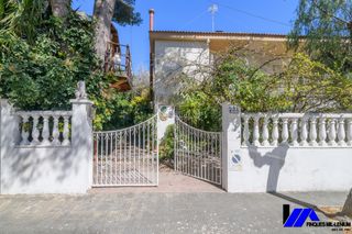 Casa en Can Nicolau - Les Sorres - Valparaiso. Cunit - casa en segunda linea de playa